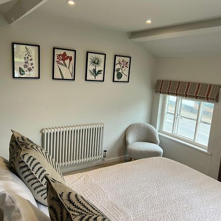 Luxury Cottage With Garden Bredon Екстериор снимка