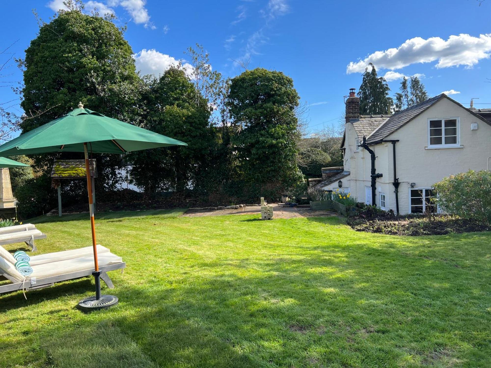 Luxury Cottage With Garden Bredon Екстериор снимка
